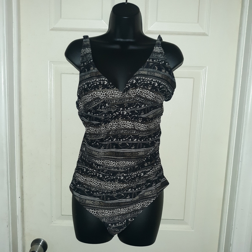 Niptuck one piece swimsuit size US 12